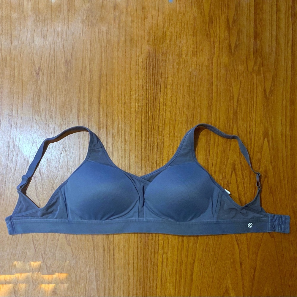 C9 Champion - Petroleum blue sports bra. High-support. Size 36C.
